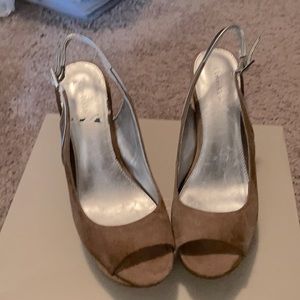 Tan Sling back Wedge